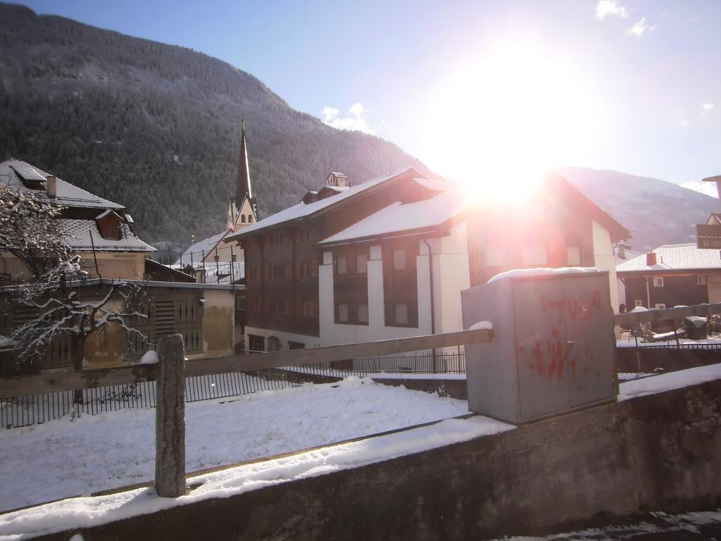 Casa Job - Gasthaus - Sauna, Whirlpool - Trun Esterno foto