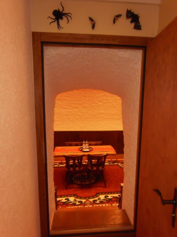 Casa Job - Gasthaus - Sauna, Whirlpool - Trun Esterno foto